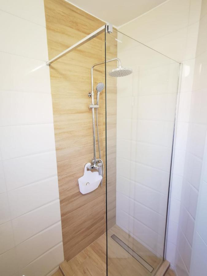 Apartmani Marco,Lukas,Patrick,David,Blizu Centra I Mora Sa Free Privatnim Parkingom Пула Екстериор снимка